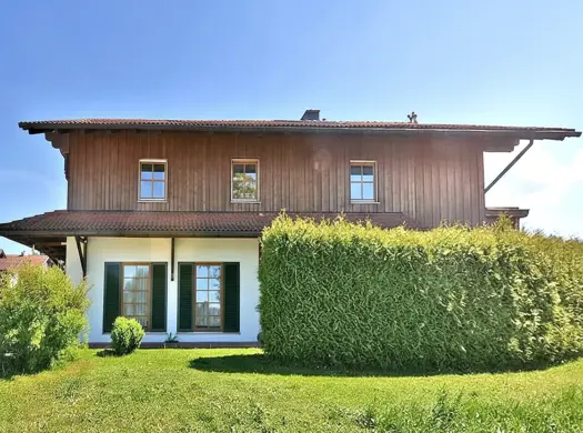 Grabenstätt – Doppelhaushälfte im Wohnungseigentum