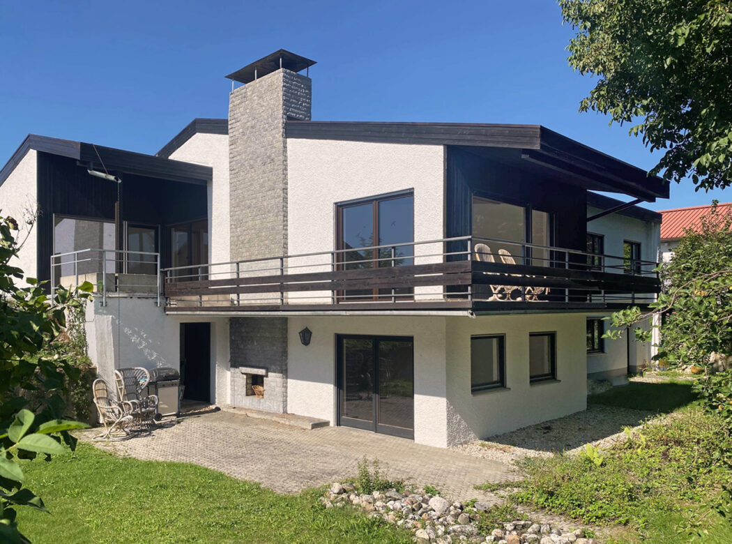 Exklusives Architektenhaus mit Einliegerwohnung auf großzügigem Grundstück