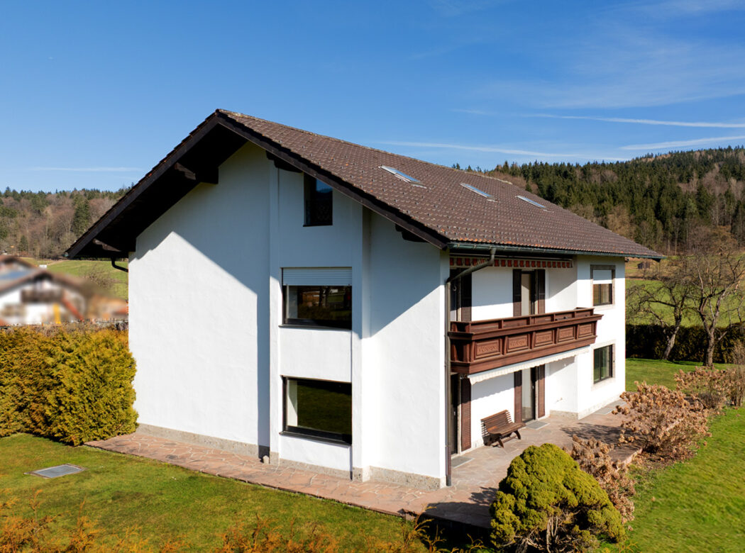 Mehrgenerationenhaus mit traumhaftem Alpenblick – Nähe Salzburg