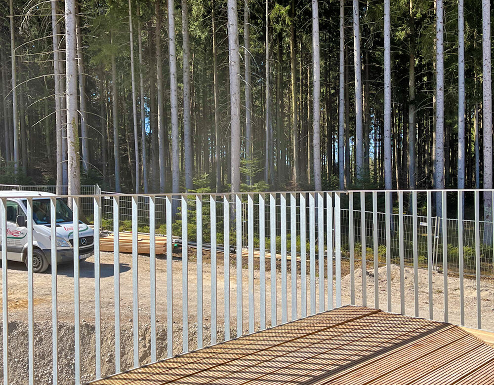 t-5-1000x780